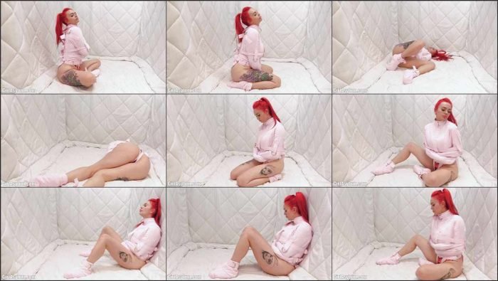 J J padded cell.mp4 700x395