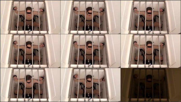 qc IsabelCaged.mp4 700x395