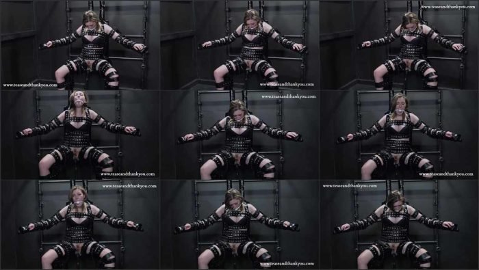 qc AHBlackBondageStraps.mp4 700x395