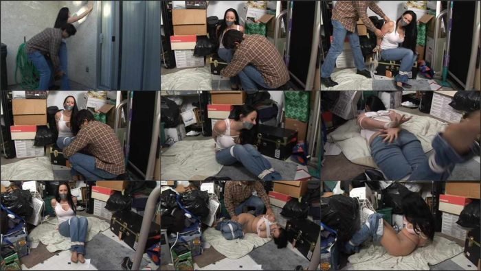 olwb dianasnooping25.mp4 700x395