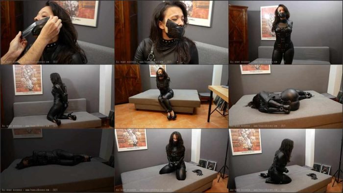 frgd My black passion.mp4 700x395